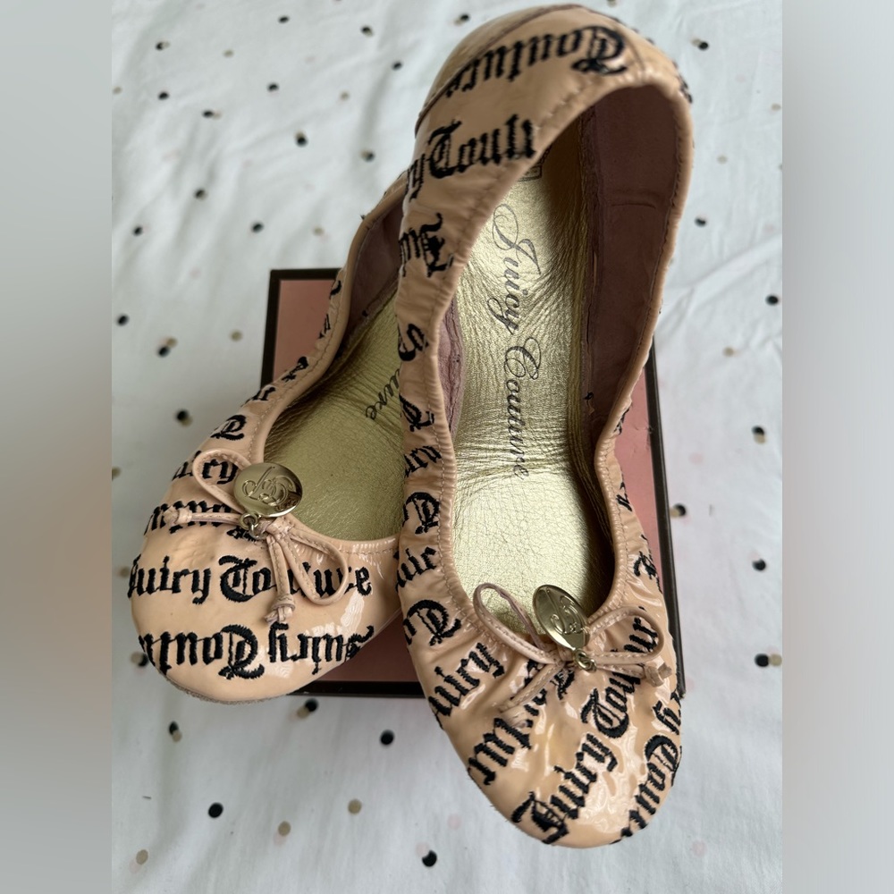 Juicy Couture ballet flats in pink size 6